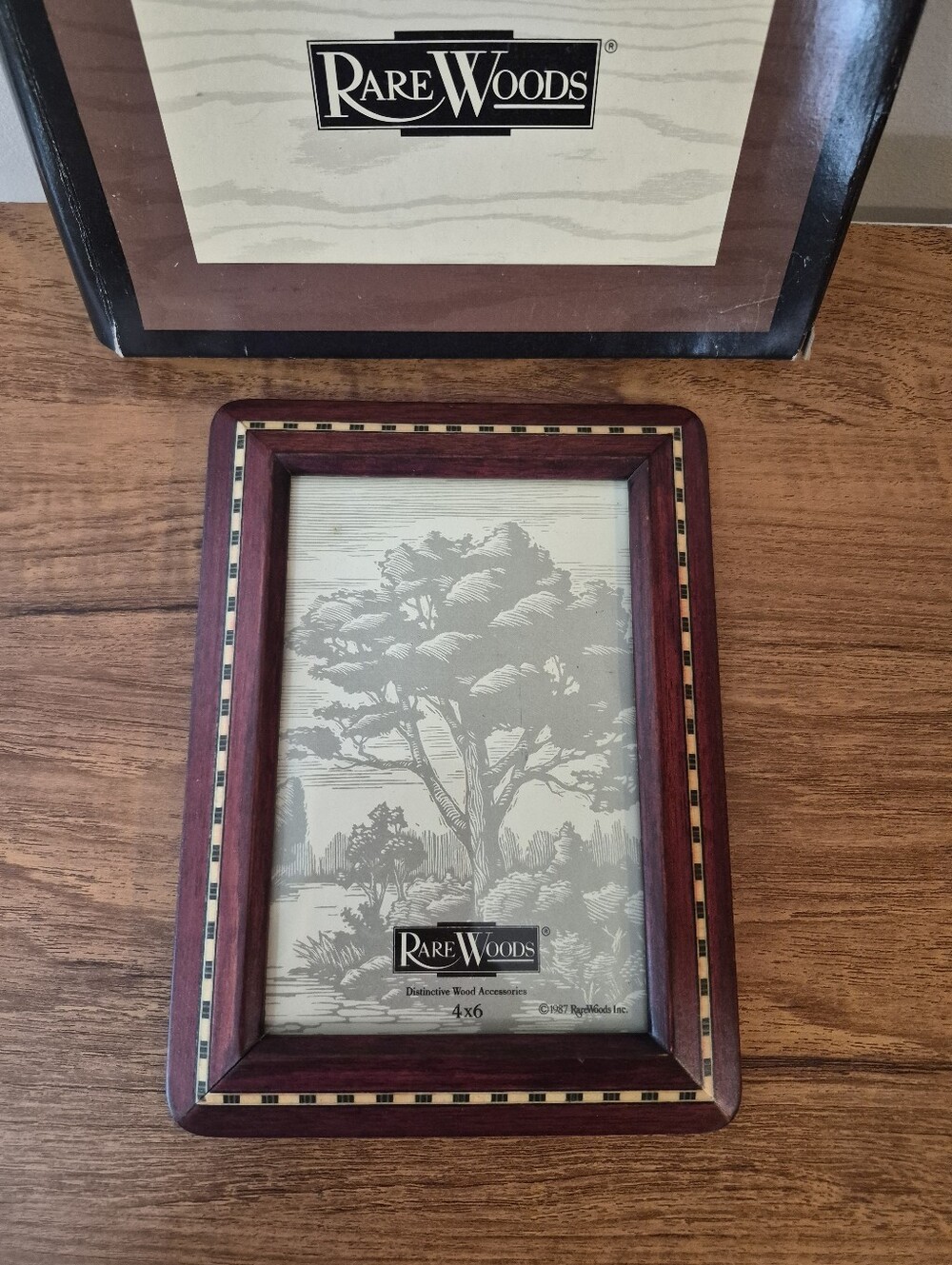 NWT Vintage 1987 Rare Woods 4x6 rosewood picture frame
